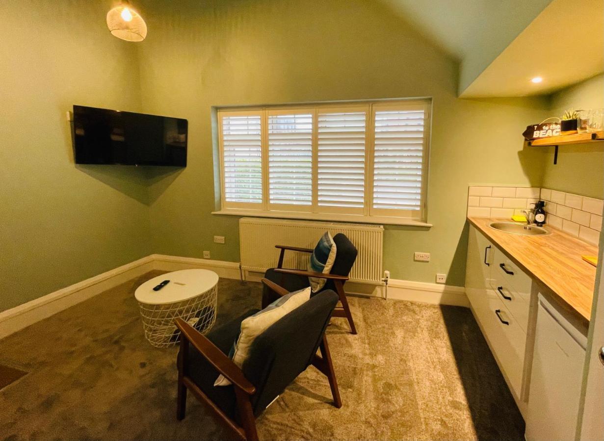 Апартаменты Stone'S Throw, 1 Bed Self-Contained Studio East Preston Экстерьер фото
